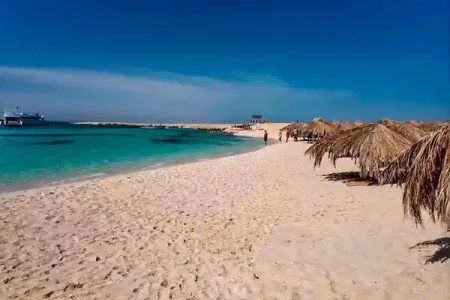wycieczka-wyspa-paradise-hurghada-Wyspa-Giftun-Wycieczka-rajska-Wyspa-Hurghada-cena-nurkowanie-Paradise-morze-czerwone-egipt