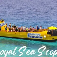 wycieczki-hurghada-łódź-ze-szklanym-dnem-w-Hurghadzie-Hurghada-Łódź-ze-szklanym-dnem-Wycieczka-royal-sea-scope-Hurghada-royal-sea-scope-statek-ze-szklanym-dnem