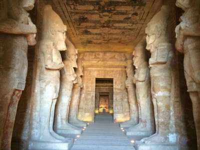 Wielka-świątynia-Abu-Simbel